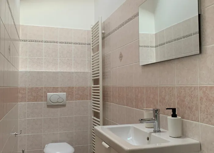 Angolo Del Cuore 公寓 *